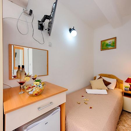 Hotel Dana Čanj 외부 사진