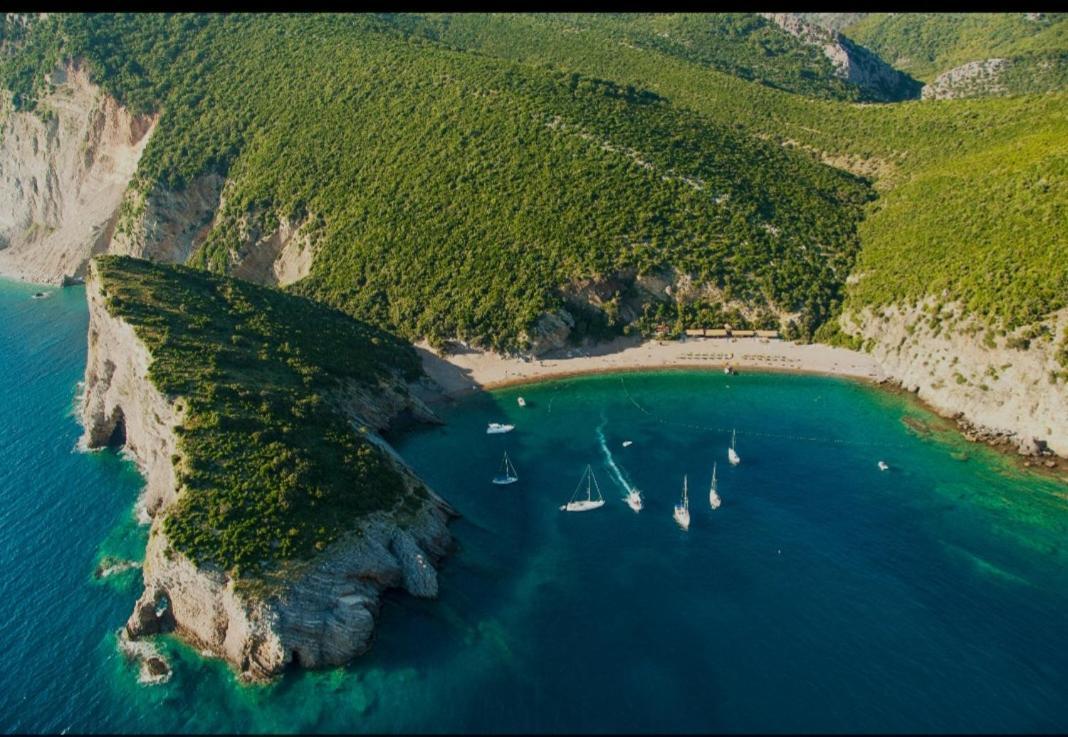 Hotel Dana Čanj 외부 사진