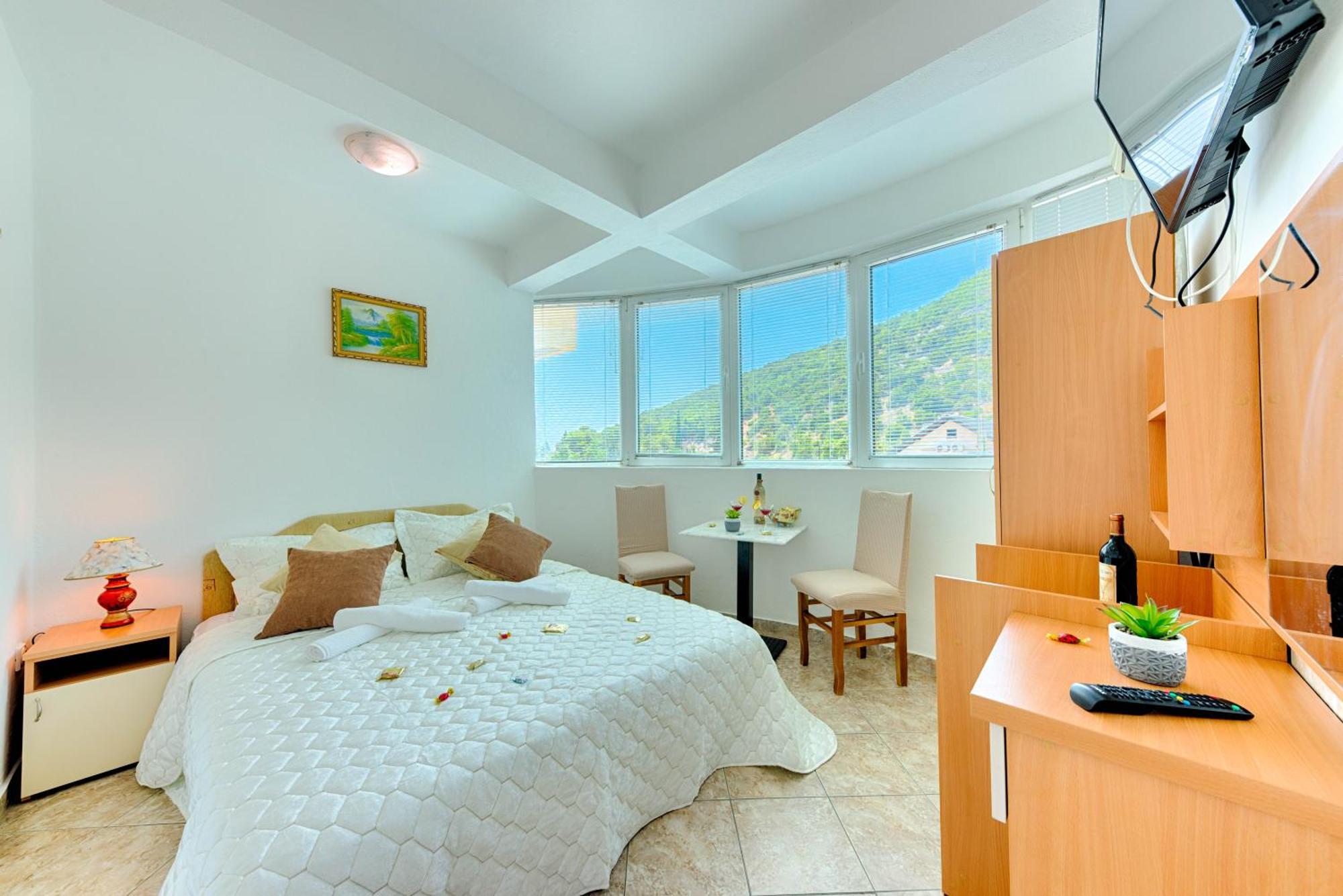 Hotel Dana Čanj 외부 사진