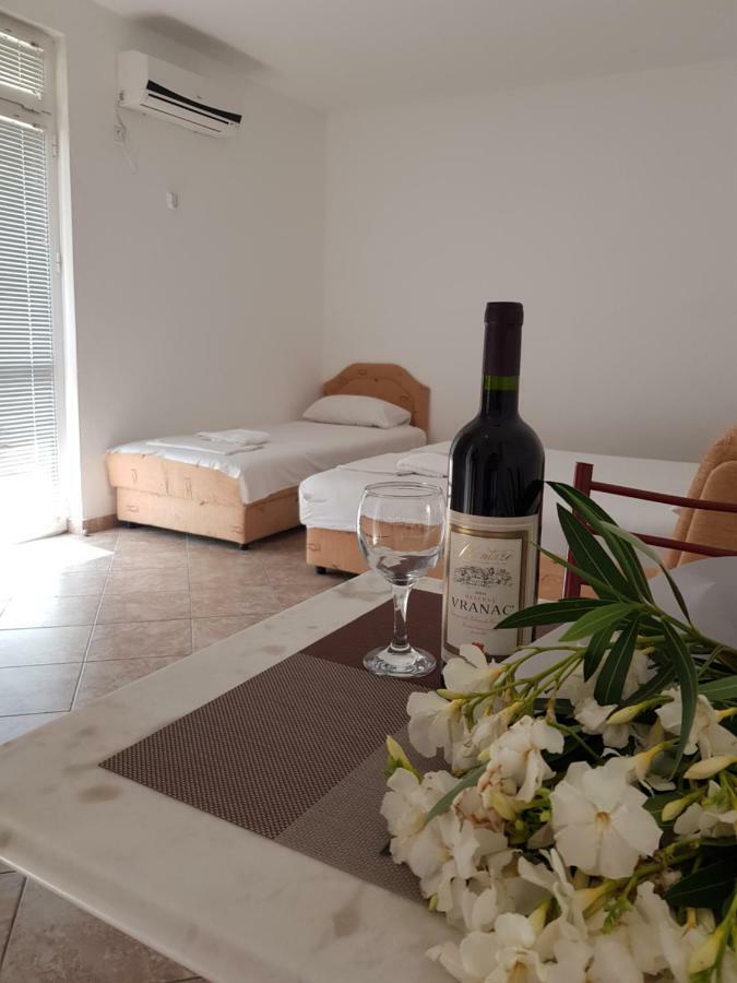 Hotel Dana Čanj 외부 사진